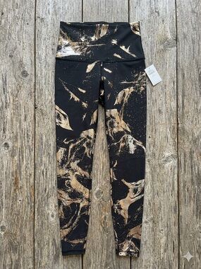 NWT Old Navy Black Leggings with Gold Abstract Print